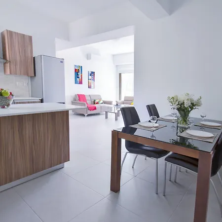 Apartment Qcc *